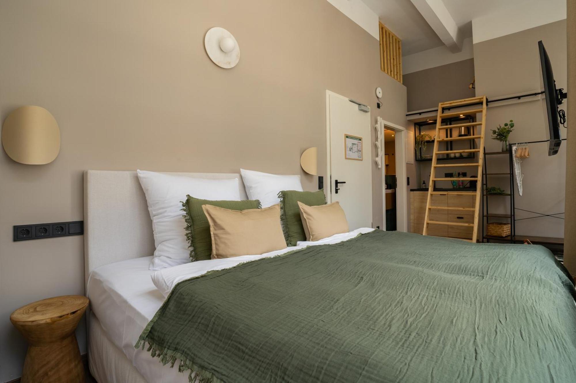 The Charming By Curt Suites Berlín Exterior foto